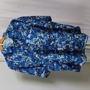 Mens size XXL Tropical/Cruisewear/fishing shirt by Silver Bait